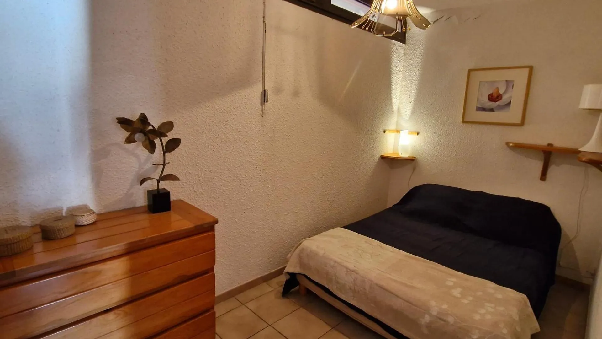 Apartment Appartement 2 Pieces Avec Piscine Et Garage A Sainte-Maxime - Fr-1-780-71